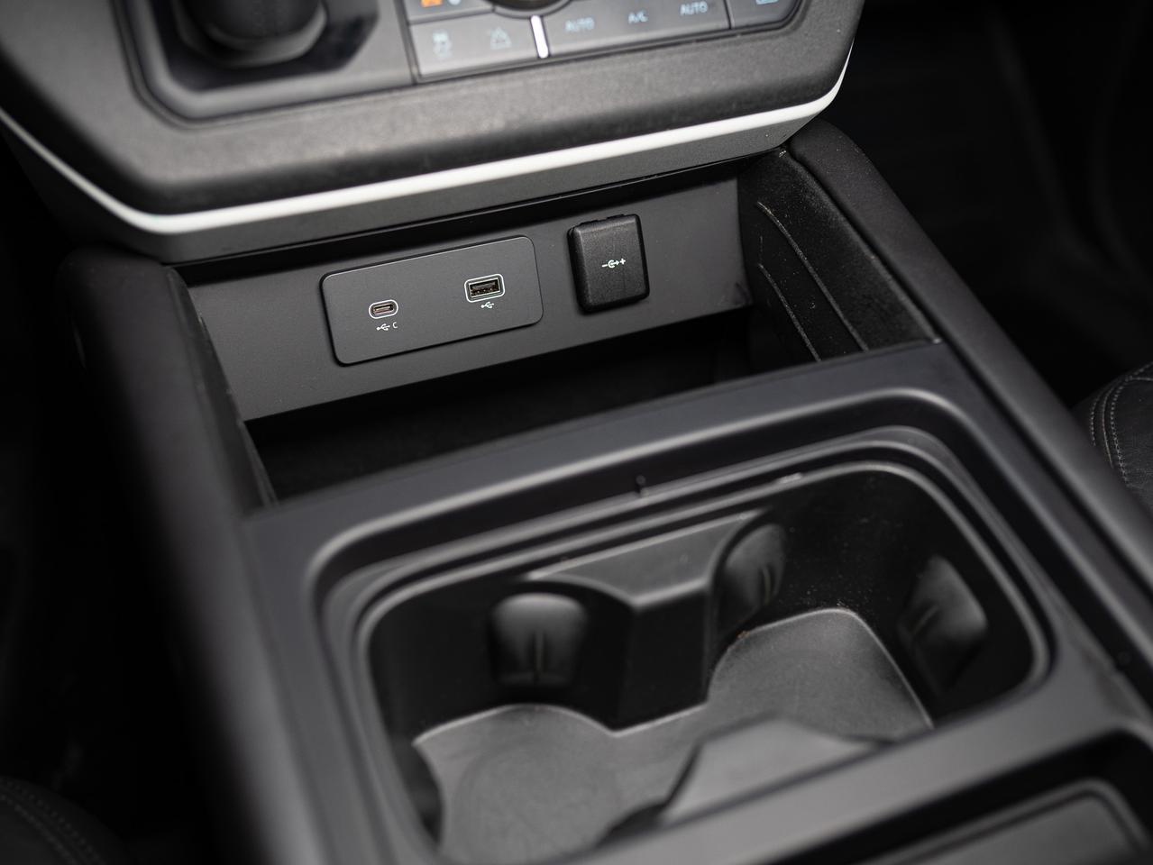 2022 Land Rover Defender 110 | XS EDITION | P400 | PANO | 22 IN Photo