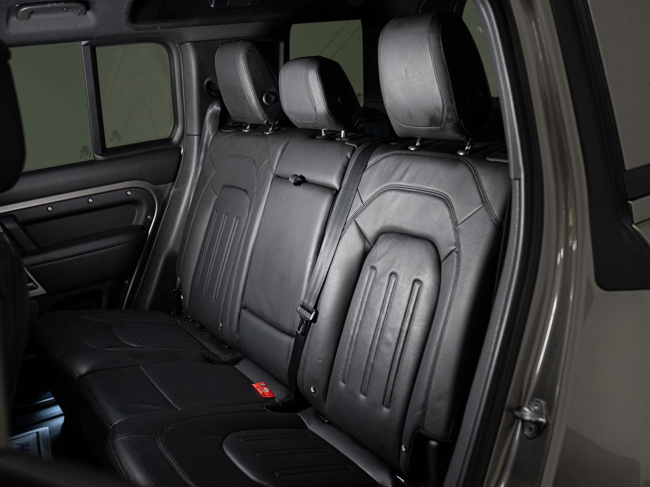 2022 Land Rover Defender 110 | XS EDITION | P400 | PANO | 22 IN Photo