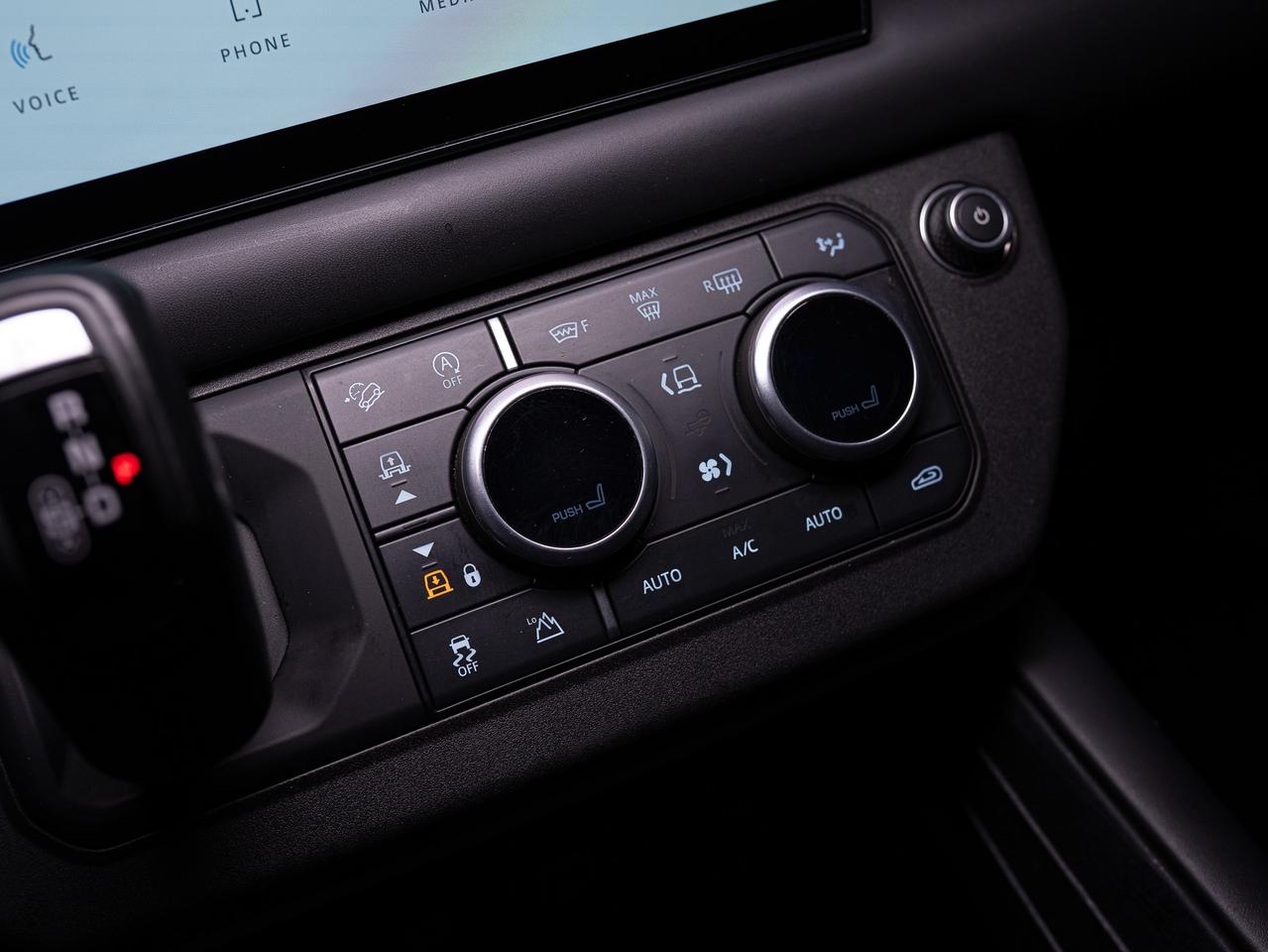 2022 Land Rover Defender 110 | XS EDITION | P400 | PANO | 22 IN Photo