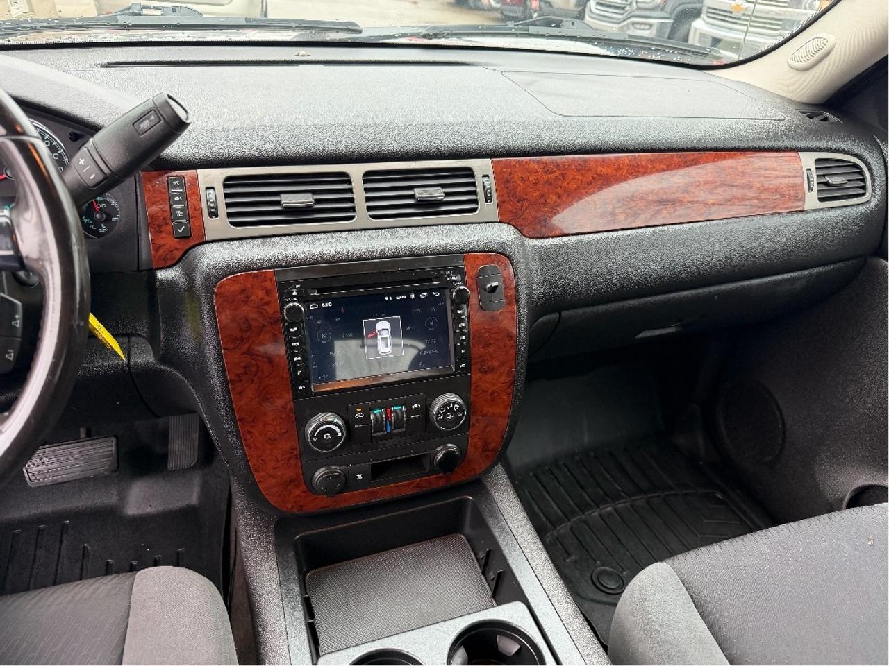 2009 Chevrolet Avalanche LS | Undercoated Annualy | Very Well Maintained Photo