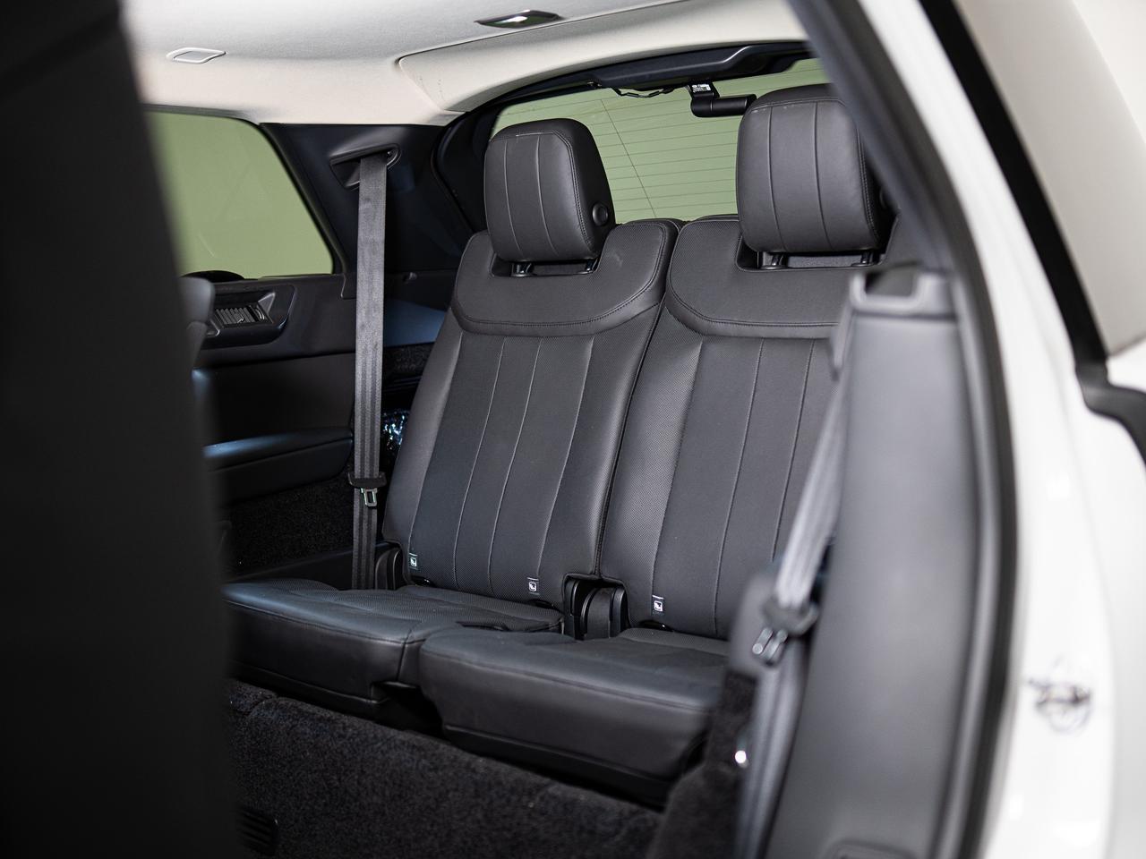 2022 Land Rover Range Rover P530 | LWB | 7 PASS | HUD | MERIDIAN | 23 IN Photo