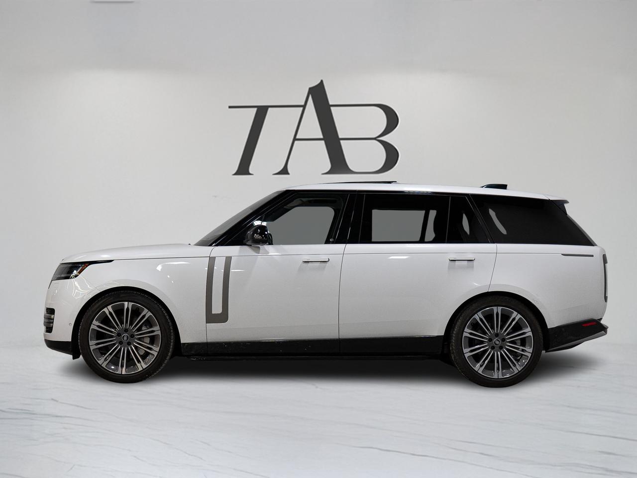 2022 Land Rover Range Rover P530 | LWB | 7 PASS | HUD | MERIDIAN | 23 IN Photo