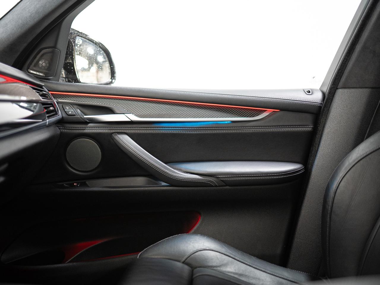 2016 BMW X5 M PREMIUM PKG | CARBON FIBRE | 20 IN Photo