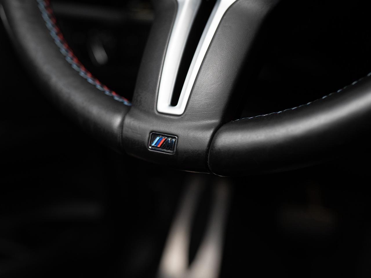 2016 BMW X5 M PREMIUM PKG | CARBON FIBRE | 20 IN Photo