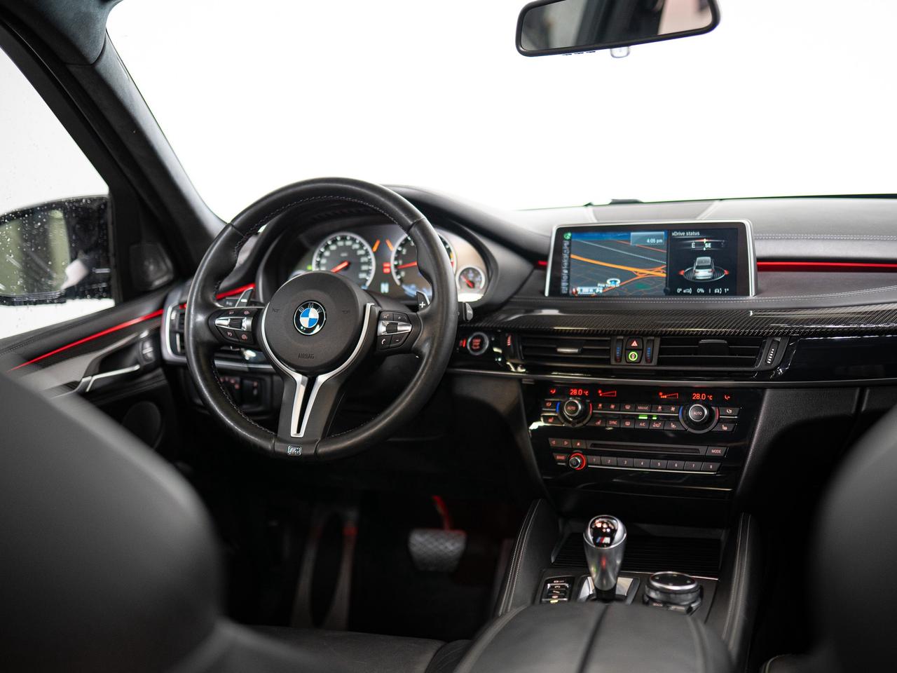 2016 BMW X5 M PREMIUM PKG | CARBON FIBRE | 20 IN Photo
