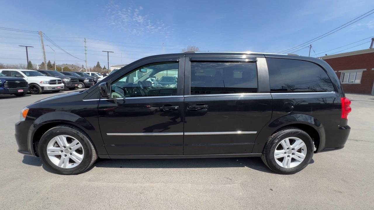 2016 Dodge Grand Caravan CREW PLUS | 7-PASS | LEATHER | ALLOYS | REAR CAM Photo