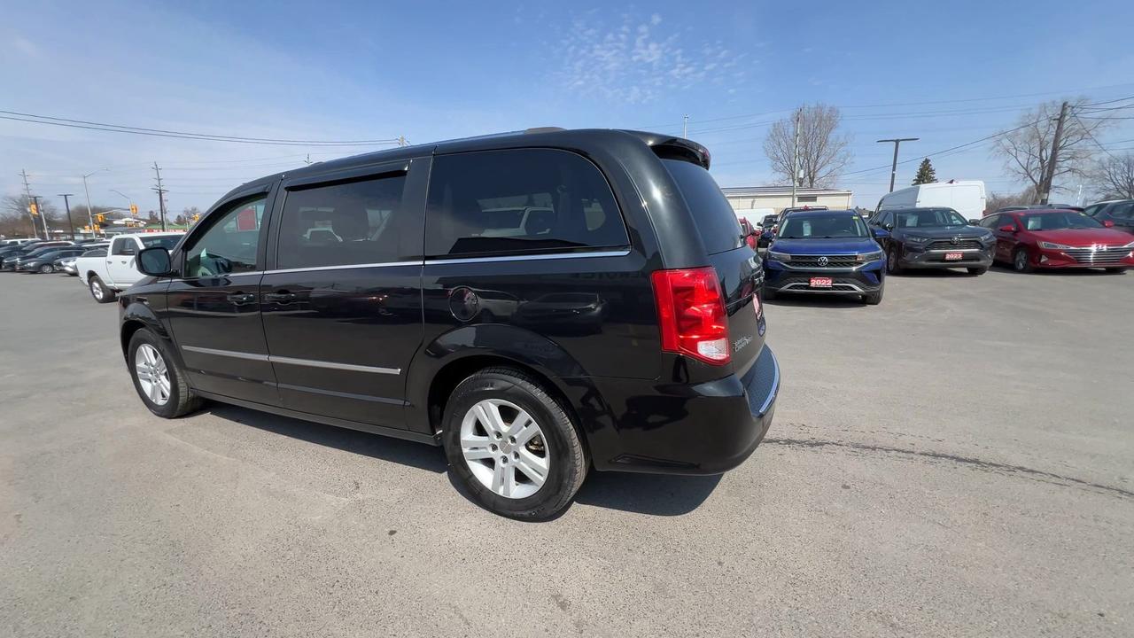 2016 Dodge Grand Caravan CREW PLUS | 7-PASS | LEATHER | ALLOYS | REAR CAM Photo