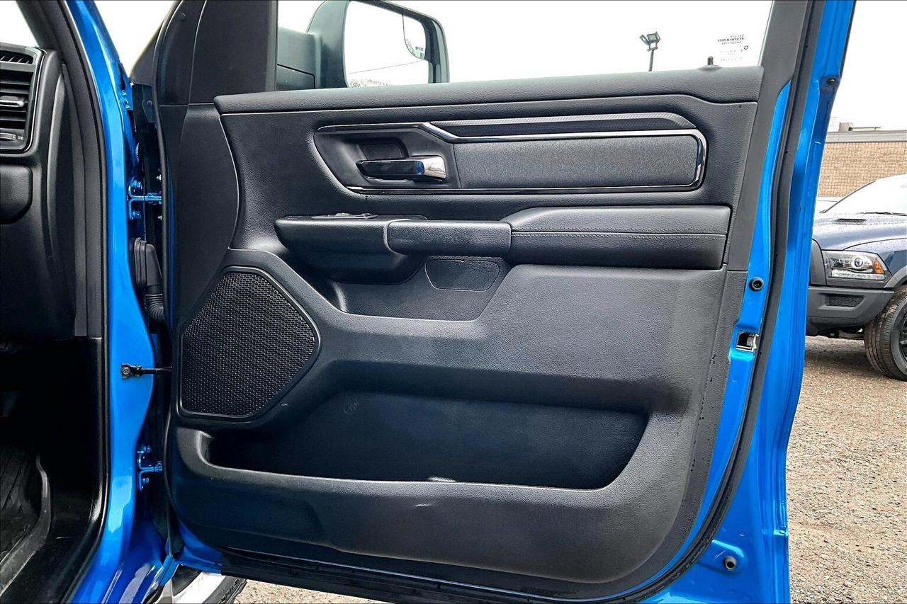 2023 RAM 1500 Built to Serve V8 | Level 2 | Bed Utility | 4X4 Photo