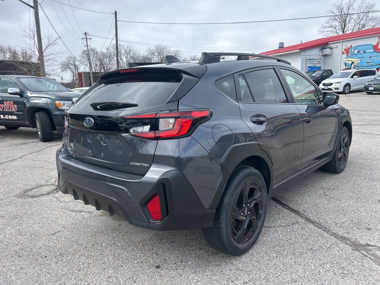 2024 Subaru XV Crosstrek ONYX, FACTORY WARRANTY,  HEATED SEATS! Photo