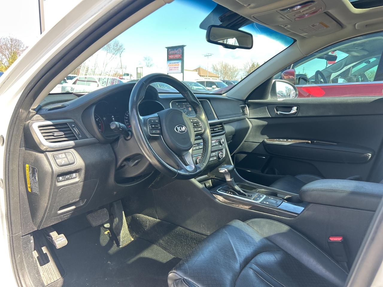 2016 Kia Optima EX TECH, HEATED/ COOLED LEATHER, SUNROOF! - Photo #12