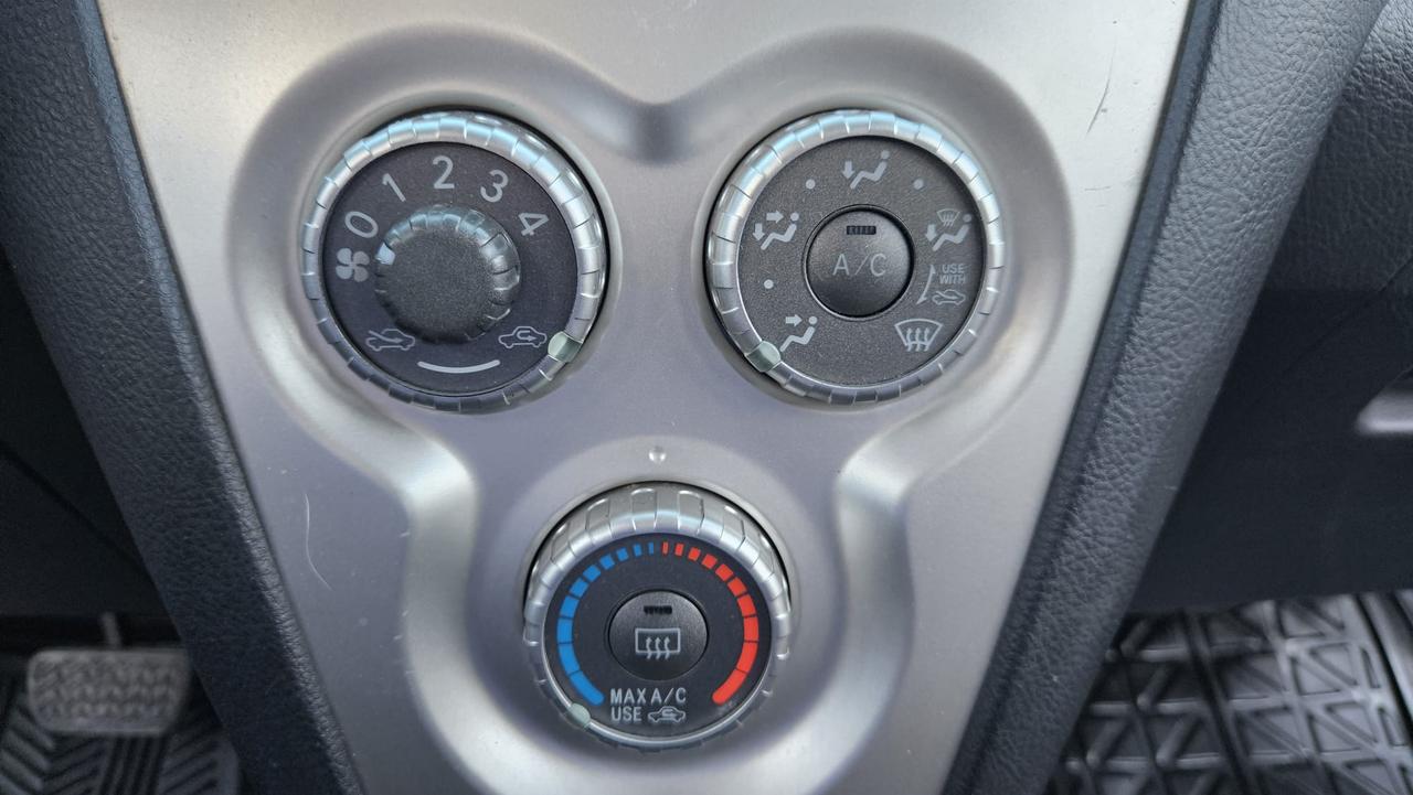 2008 Toyota Yaris  Photo