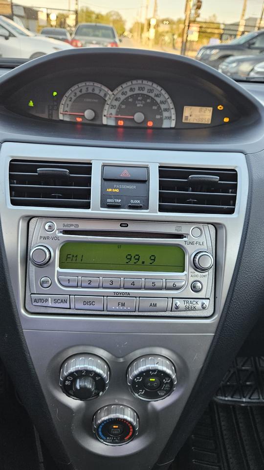 2008 Toyota Yaris  Photo
