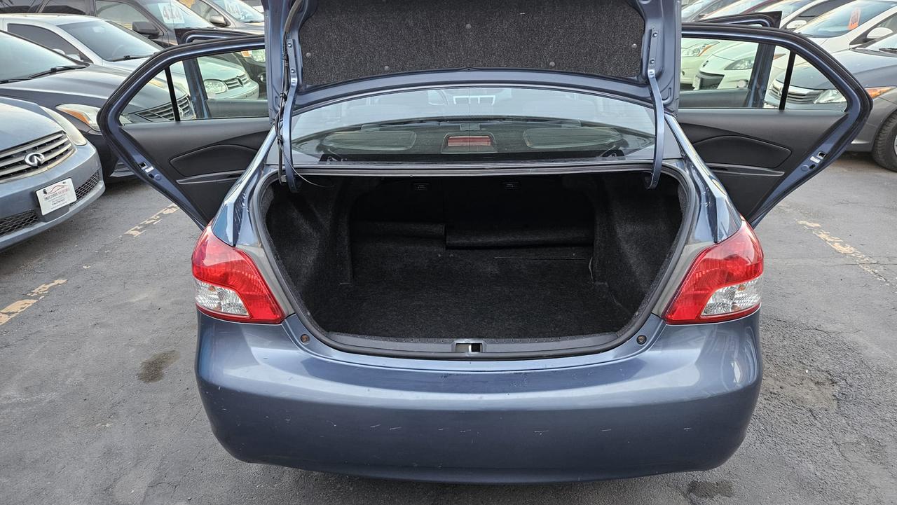 2008 Toyota Yaris  Photo