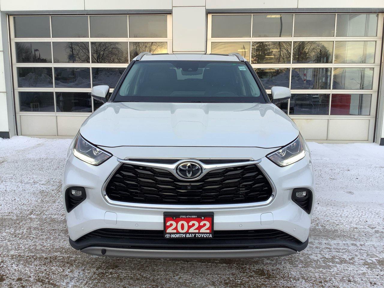 2022 Toyota Highlander LIMITED  Photo