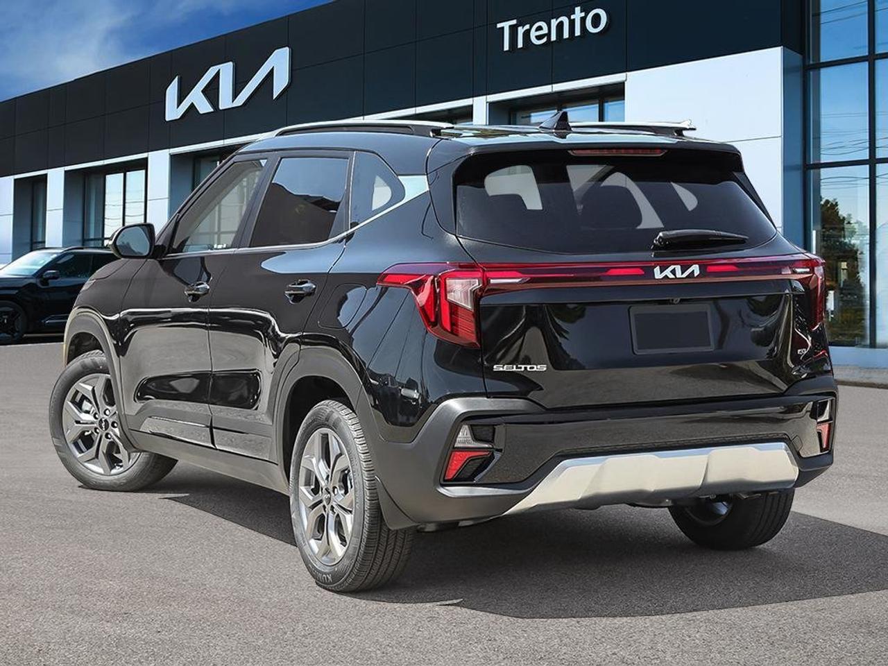 2026 Kia Seltos EX Photo3