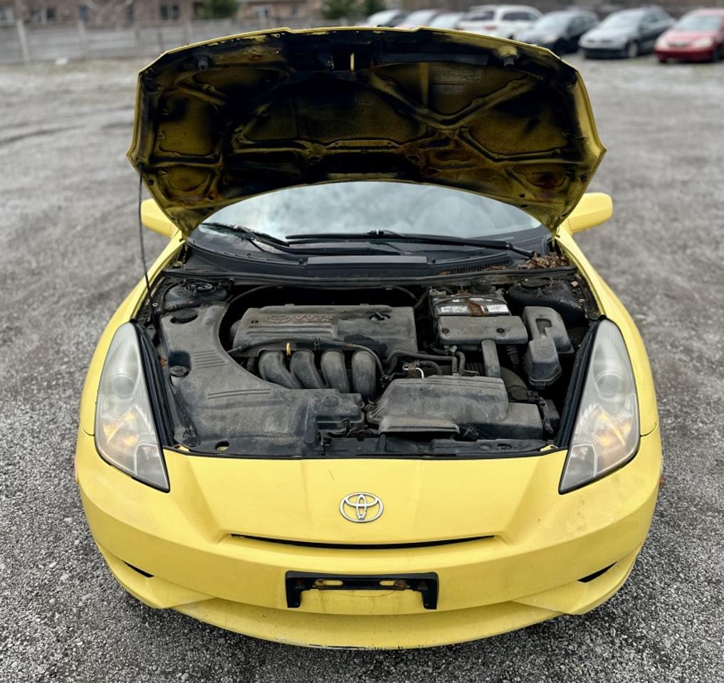 2004 Toyota Celica GT Coupe Photo