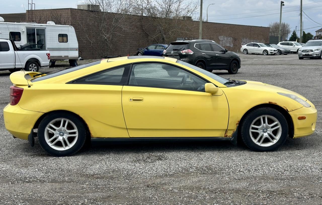 2004 Toyota Celica GT Coupe Photo