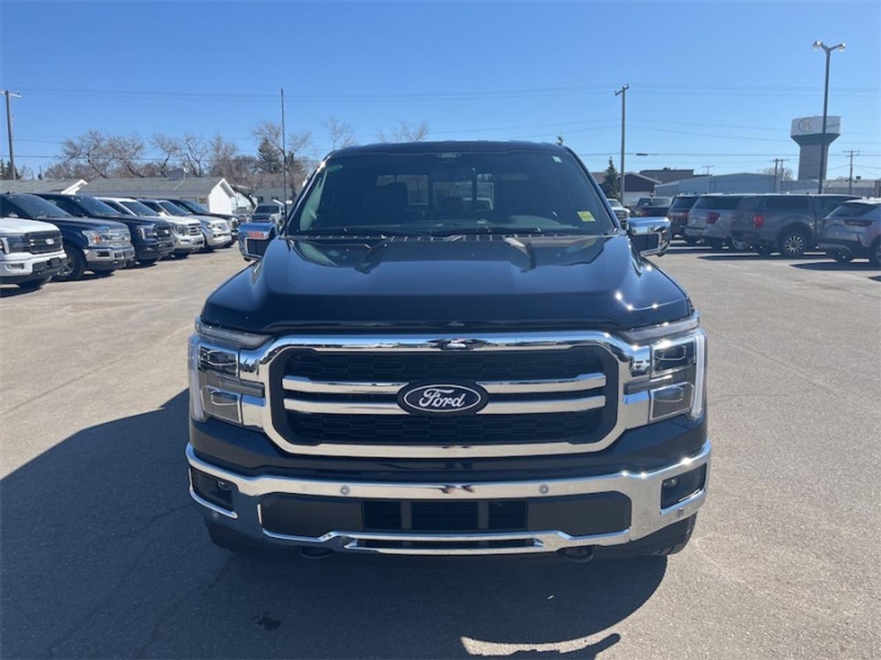 2026 Ford F-150 Lariat  - Tow Package Photo3