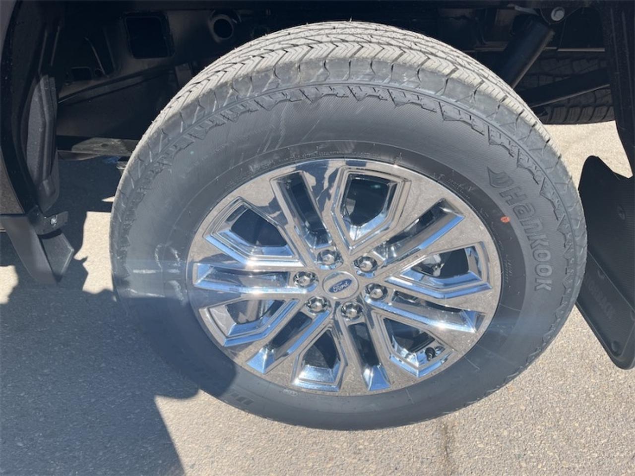 2026 Ford F-150 Lariat  - Tow Package Photo5