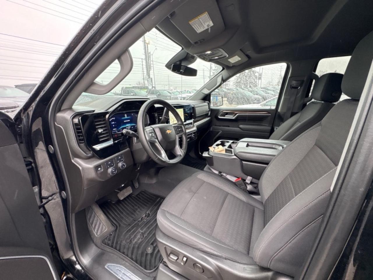 2025 Chevrolet Silverado 1500 LT  5.3L|SIDE STEPS| Photo