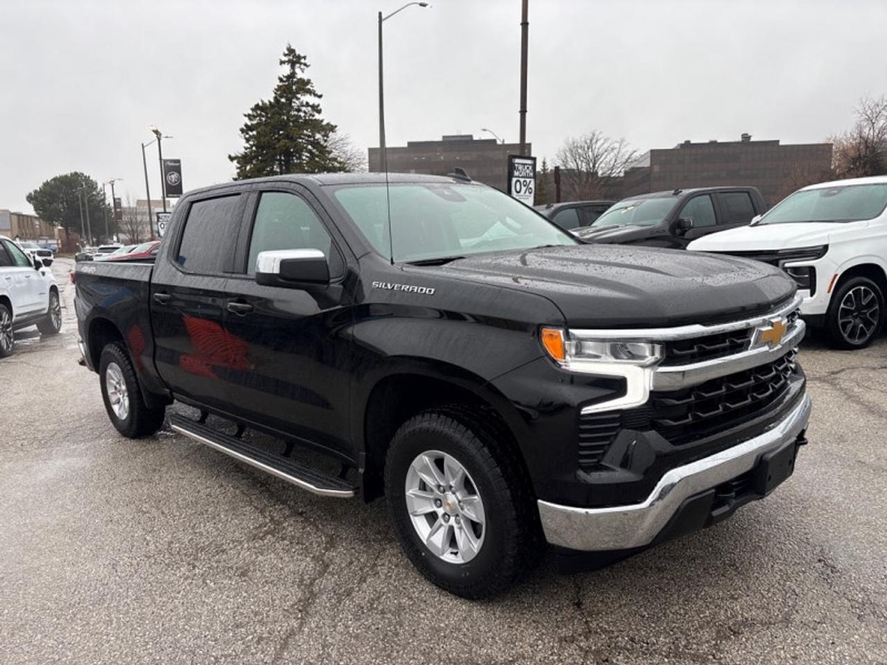 2025 Chevrolet Silverado 1500 LT  5.3L|SIDE STEPS| Photo