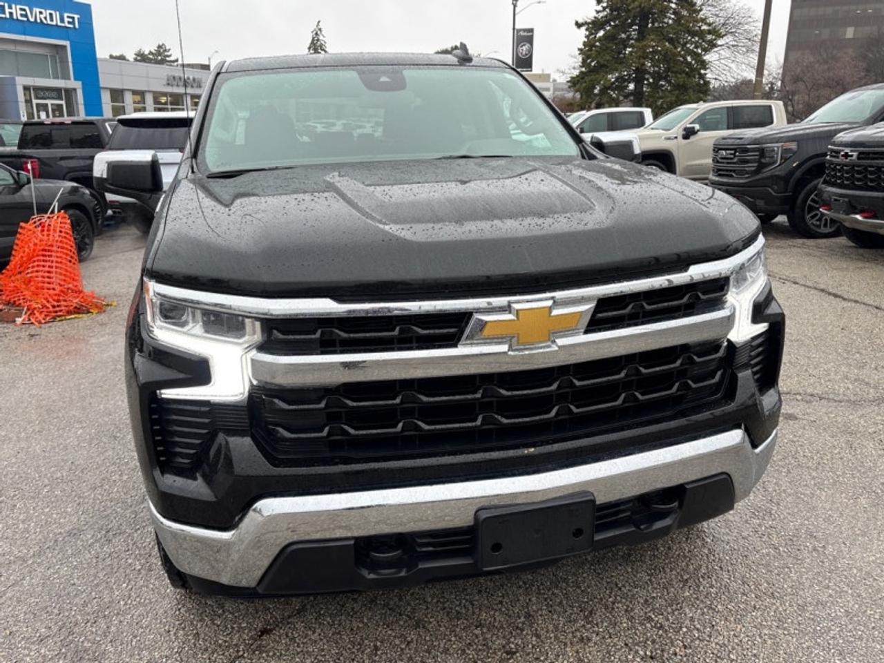 2025 Chevrolet Silverado 1500 LT  5.3L|SIDE STEPS| Photo