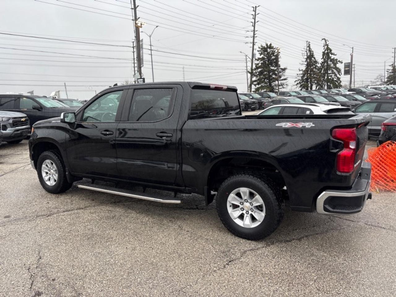 2025 Chevrolet Silverado 1500 LT  5.3L|SIDE STEPS| Photo