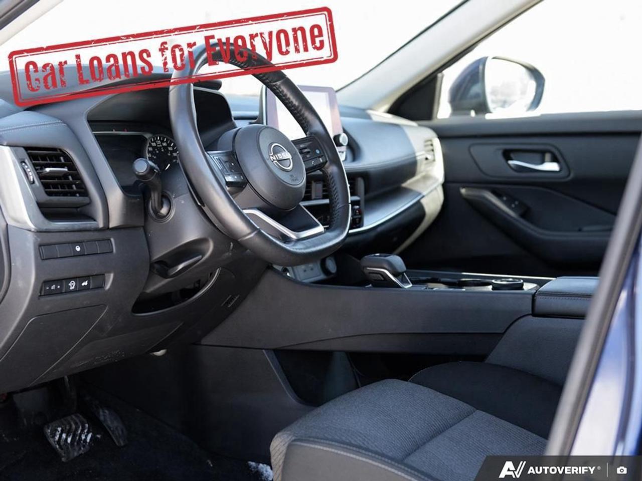 2024 Nissan Rogue SV MOONROOF