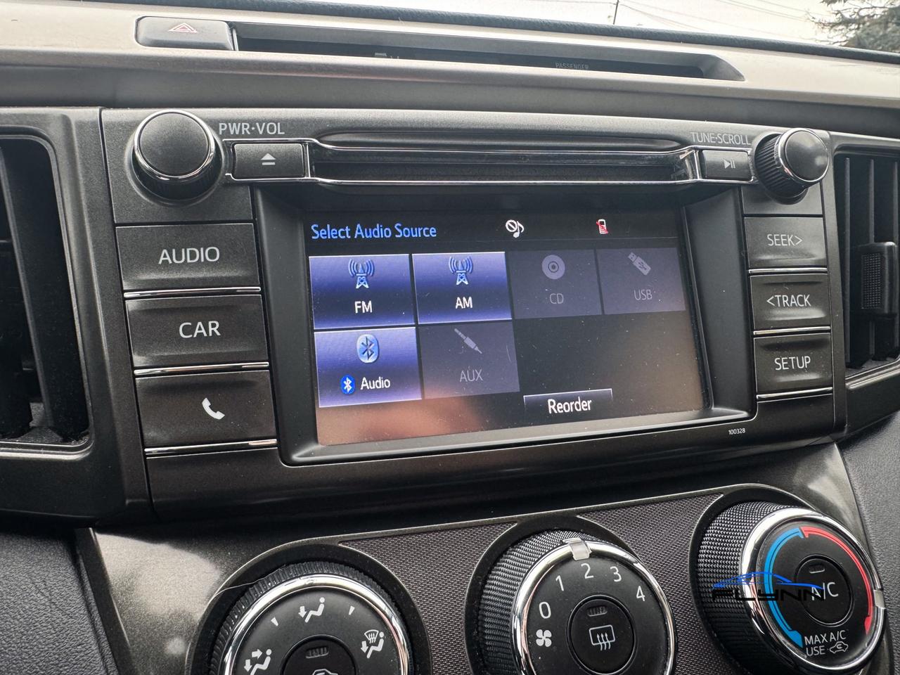 2015 Toyota RAV4 LE One Owner, Service Records, Certified! Photo