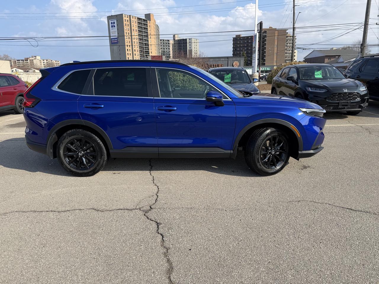 2024 Honda CR-V Sport AWD   NO CLAIMS   SUNROOF   HTD SEATS Photo