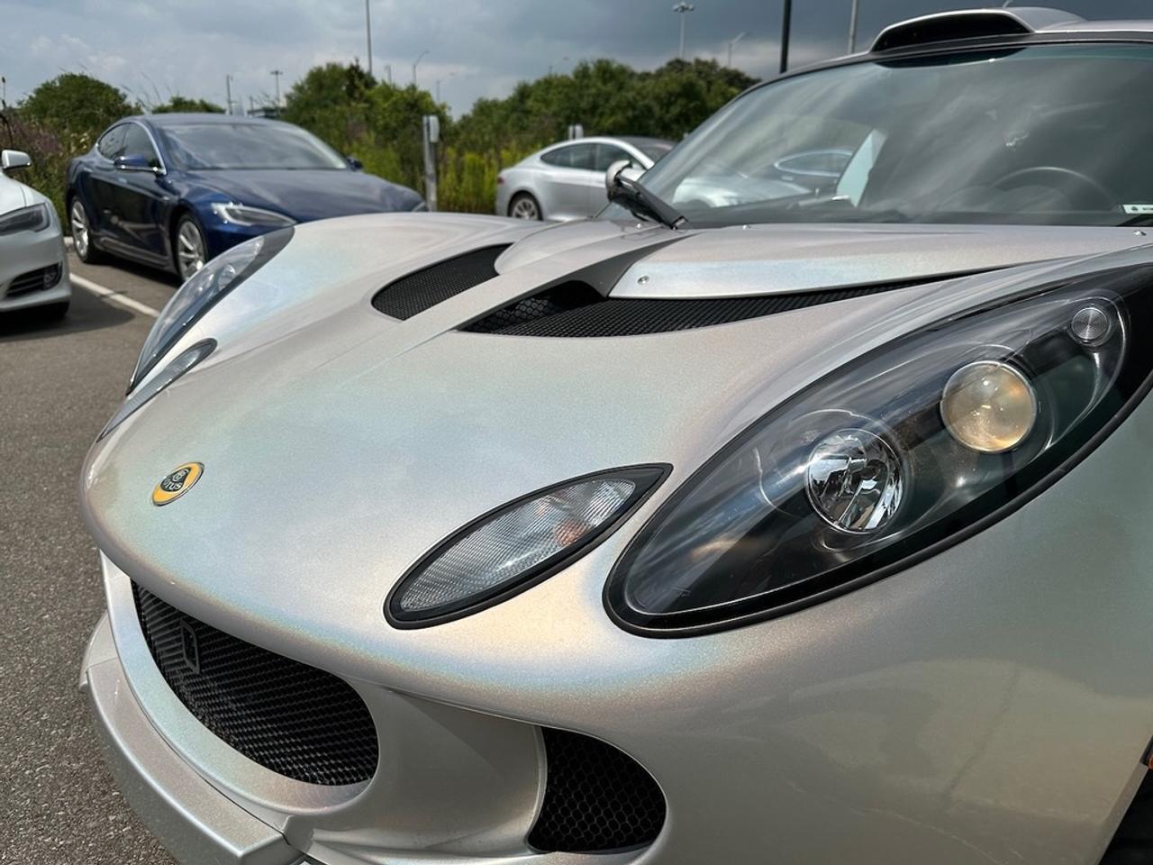 2009 Lotus Exige S240   MOONSTONE SILVER! Clean! Super Low KMs! Photo4
