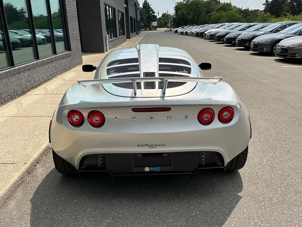2009 Lotus Exige S240   MOONSTONE SILVER! Clean! Super Low KMs! Photo