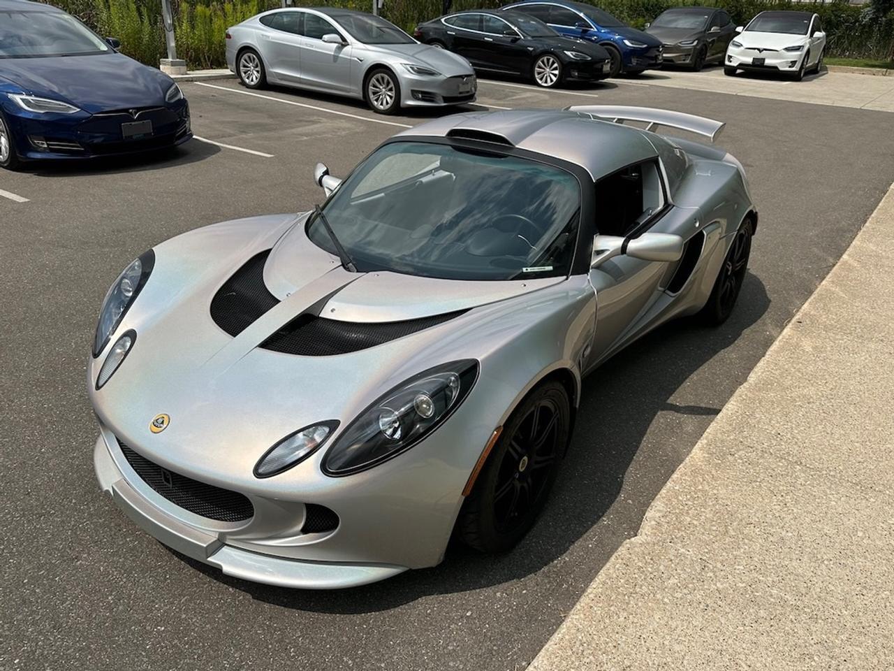 2009 Lotus Exige S240   MOONSTONE SILVER! Clean! Super Low KMs! Photo