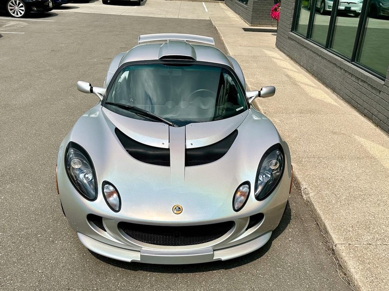 2009 Lotus Exige S240   MOONSTONE SILVER! Clean! Super Low KMs! Photo