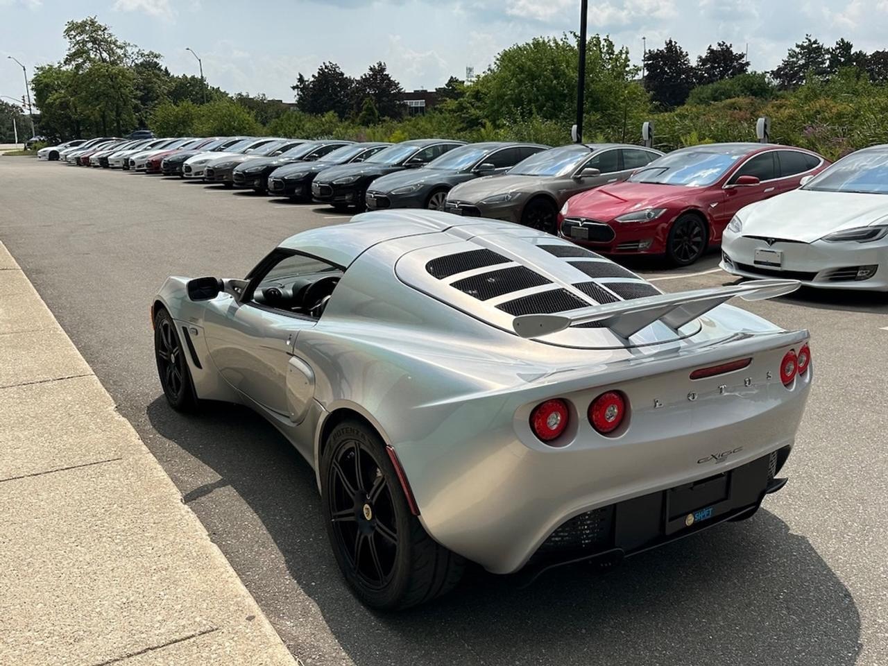 2009 Lotus Exige S240   MOONSTONE SILVER! Clean! Super Low KMs! Photo