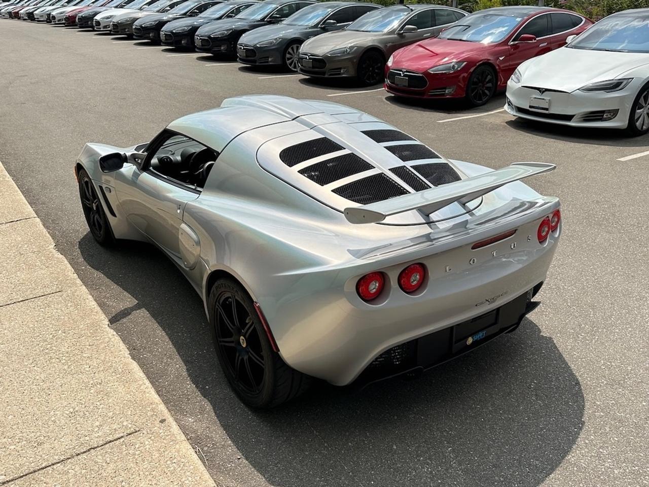 2009 Lotus Exige S240   MOONSTONE SILVER! Clean! Super Low KMs! Photo