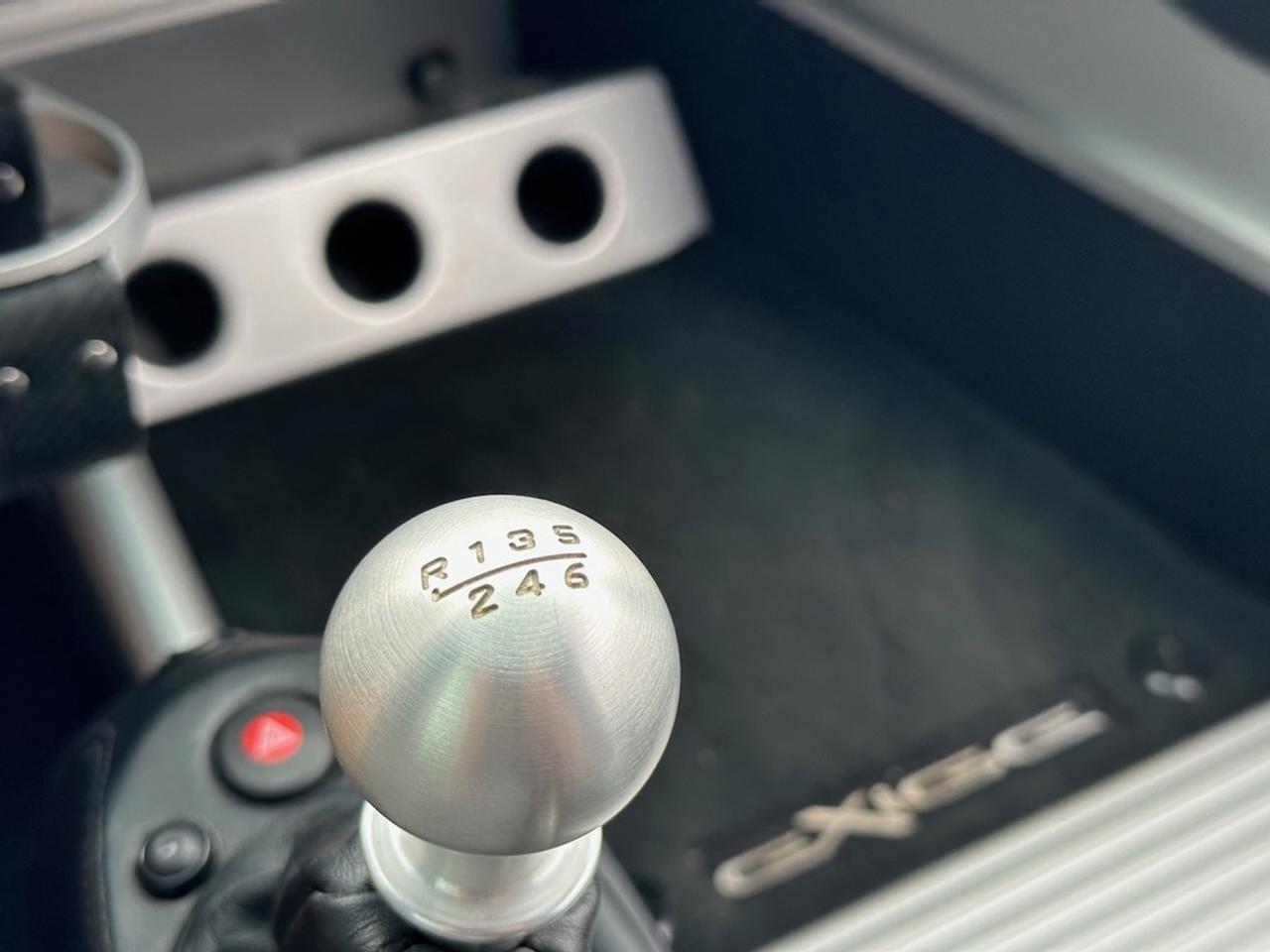 2009 Lotus Exige S240   MOONSTONE SILVER! Clean! Super Low KMs! Photo