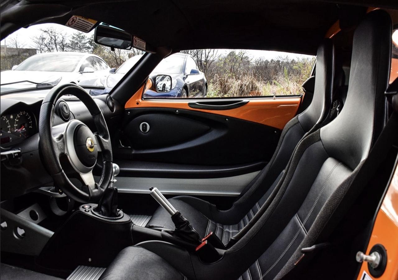 2011 Lotus Elise R   Clean CARFAX! LOW Mileage! Rare Beauty! Photo