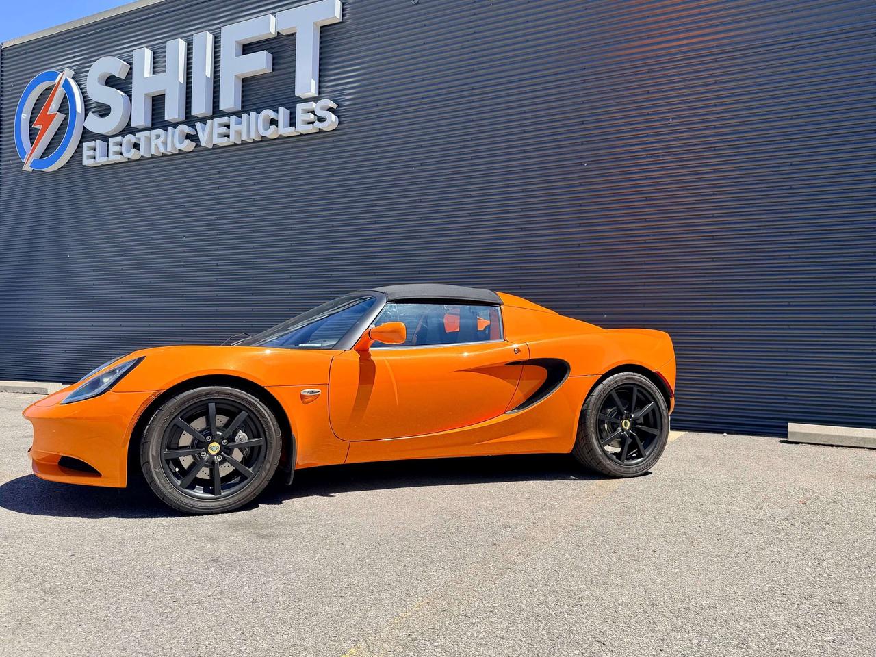 2011 Lotus Elise R   Clean CARFAX! LOW Mileage! Rare Beauty! Photo