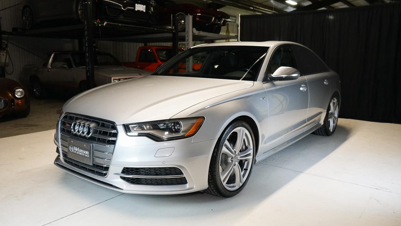 2013 Audi S6  Photo
