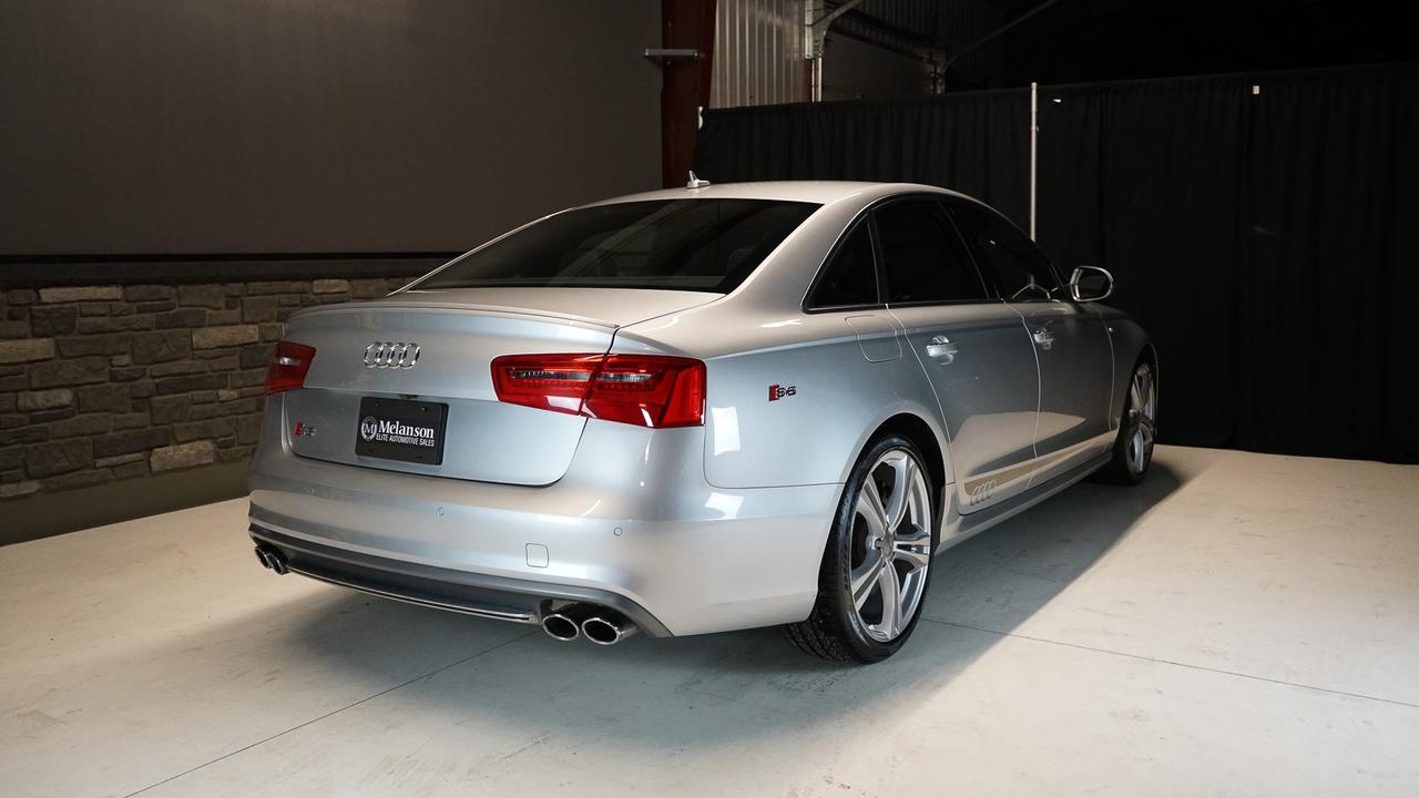 2013 Audi S6  Photo