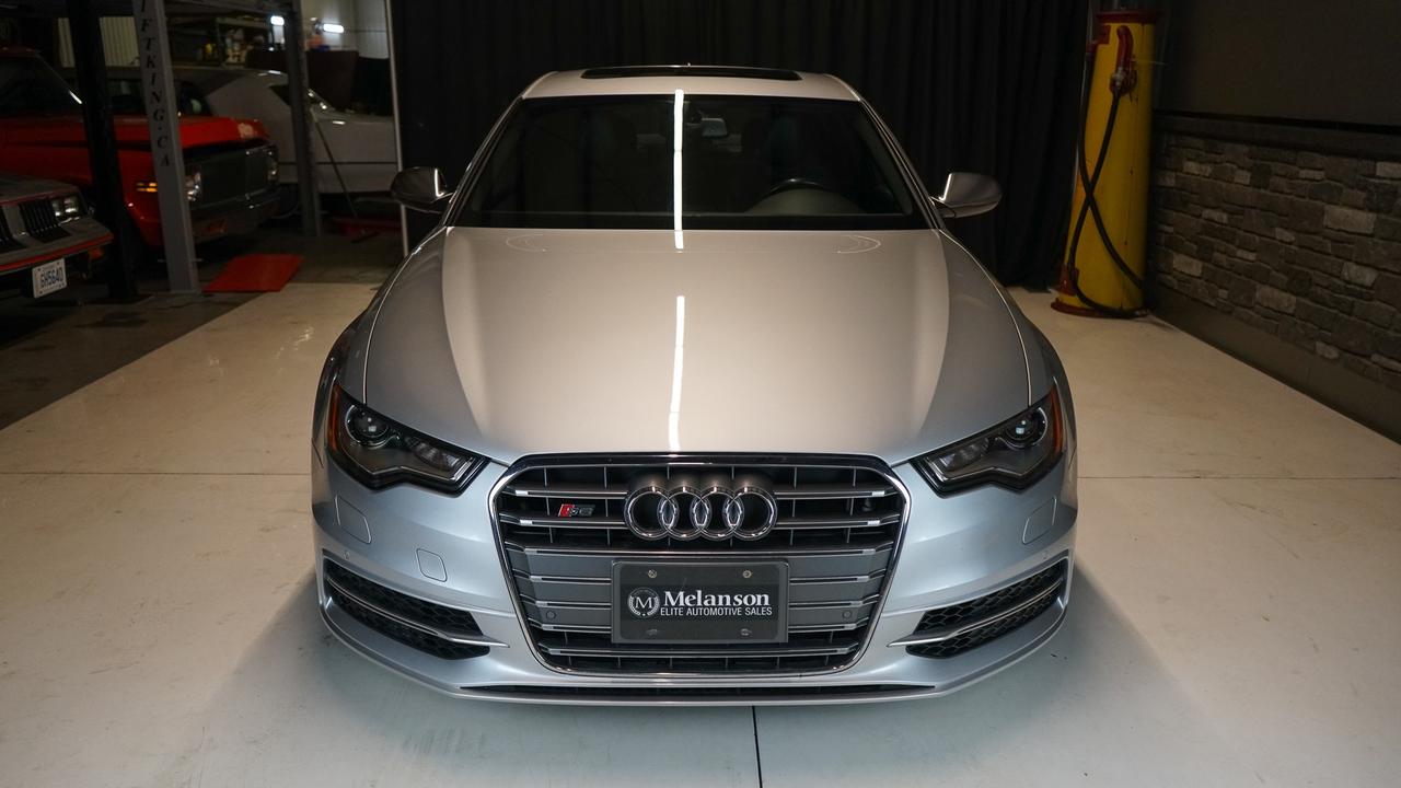 2013 Audi S6  Photo