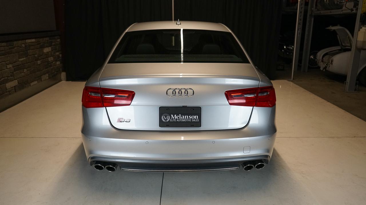 2013 Audi S6  Photo