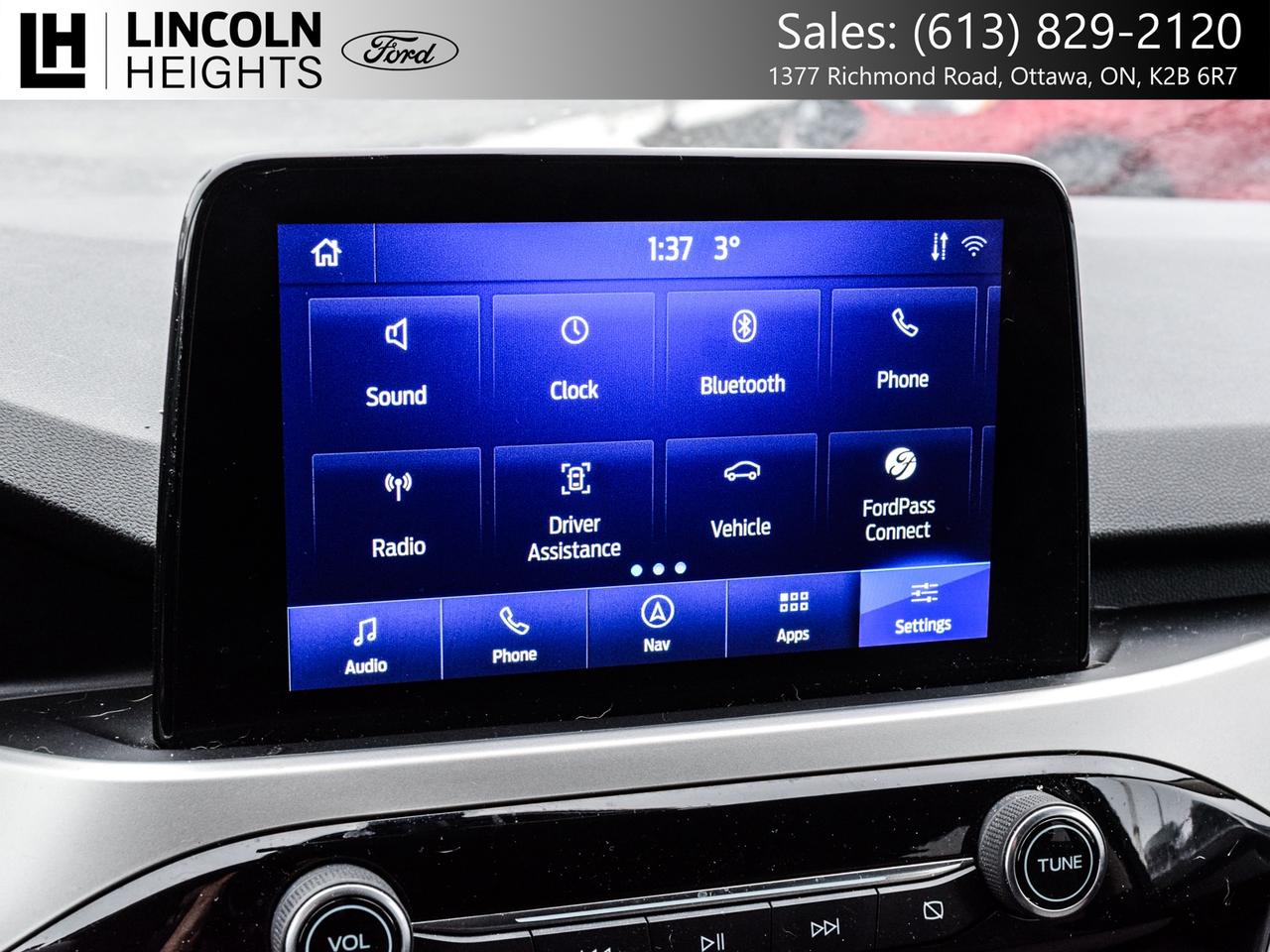 2020 Ford Escape SE AWD Photo