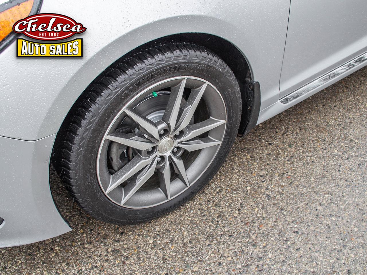 2015 Hyundai Sonata Sport 2.0T Photo