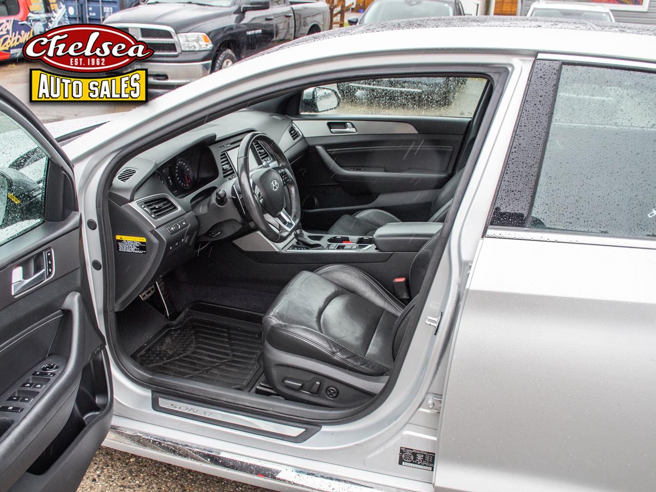 2015 Hyundai Sonata Sport 2.0T Photo