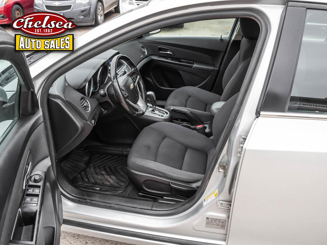 2014 Chevrolet Cruze 1LT Auto Photo