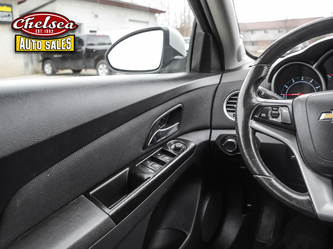 2014 Chevrolet Cruze 1LT Auto Photo