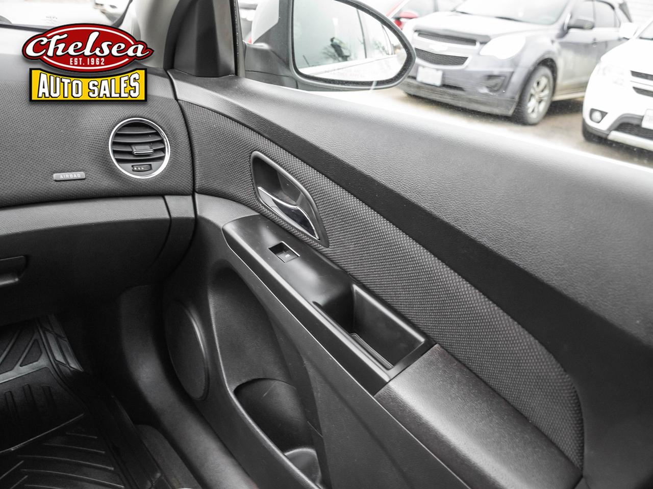 2014 Chevrolet Cruze 1LT Auto Photo