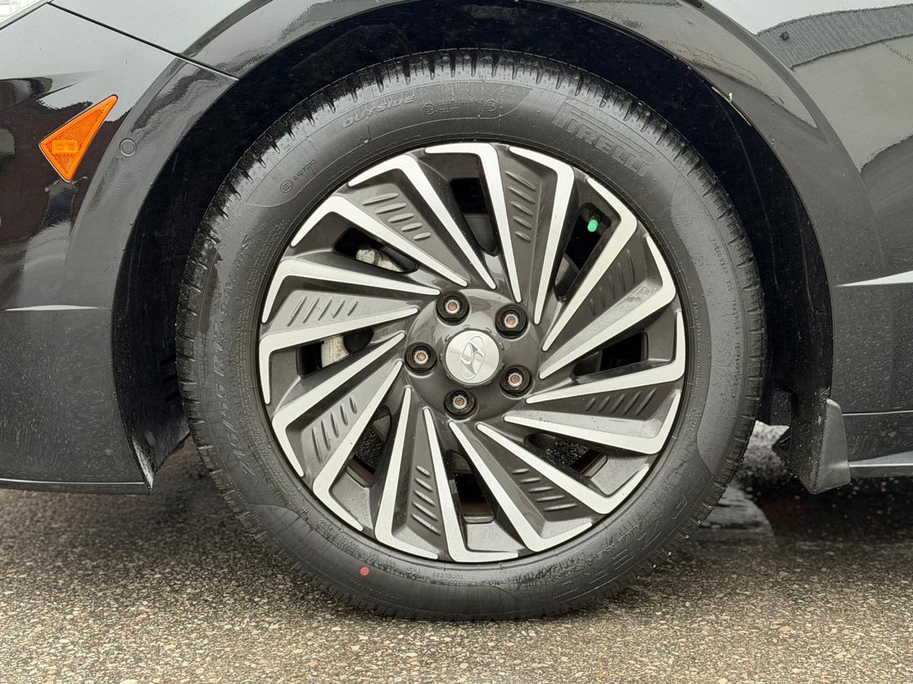 2023 Hyundai Sonata ULTIMATE   HYBRID   ONE OWNER   NO ACCIDENT   BOSE Photo